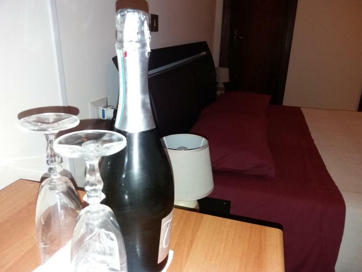 B&B Villa Pegaso Fontane Bianche Kültér fotó